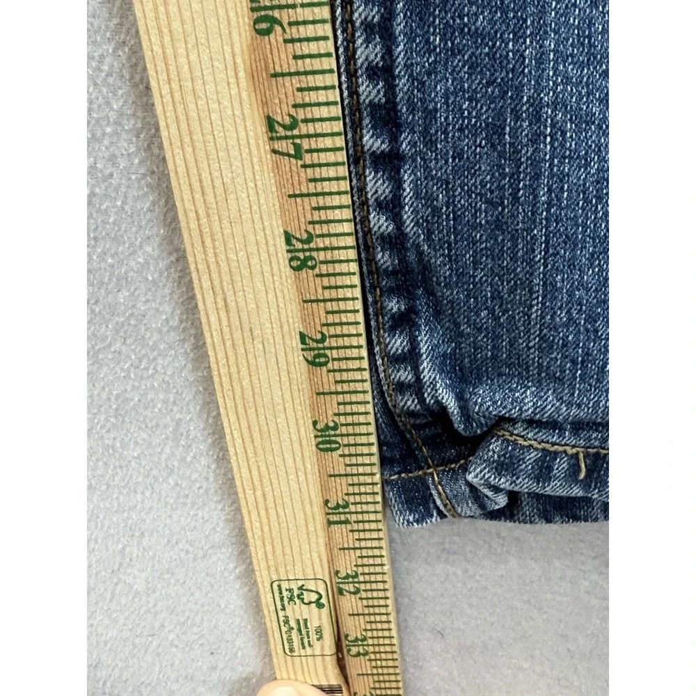 Levi Strauss Jeans Women's Sz Misses 10 Mid-Rise Bootcut‎ Signature Blue Denim - Picture 6 of 8